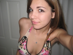 Cute 18yo girl Posing Nude - #6