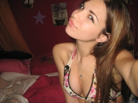 Cute 18yo girl Posing Nude - #10