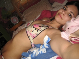 Cute 18yo girl Posing Nude - #21