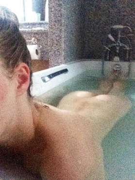 couple on vacation - #19