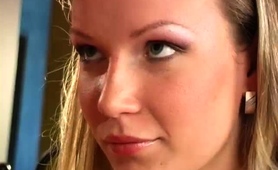 petite-teen-casting-couch-skinny-cindy-penetrated-by-by
