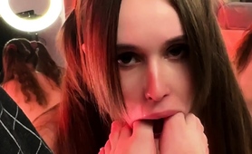 Foot fetish teen freak delivers cocksucking masterpiece 